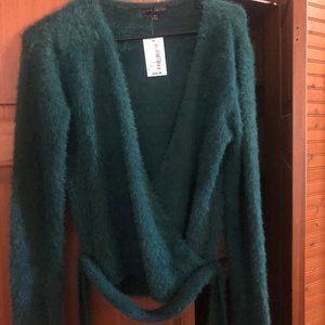 NWT Green XS sweater